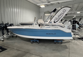 2026 Robalo R160 Atlas Blue/White  Boat